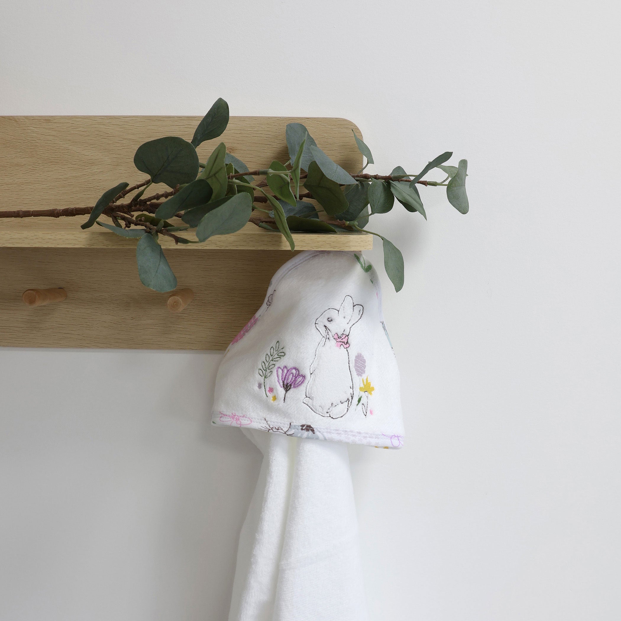 Peter Rabbit 'New Adventure' Hooded Towel - Pink