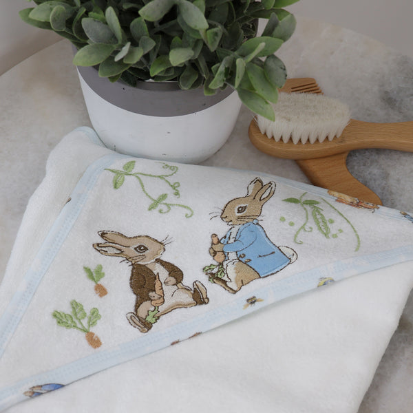 Peter Rabbit & Benjamin Bunny Hooded Towel