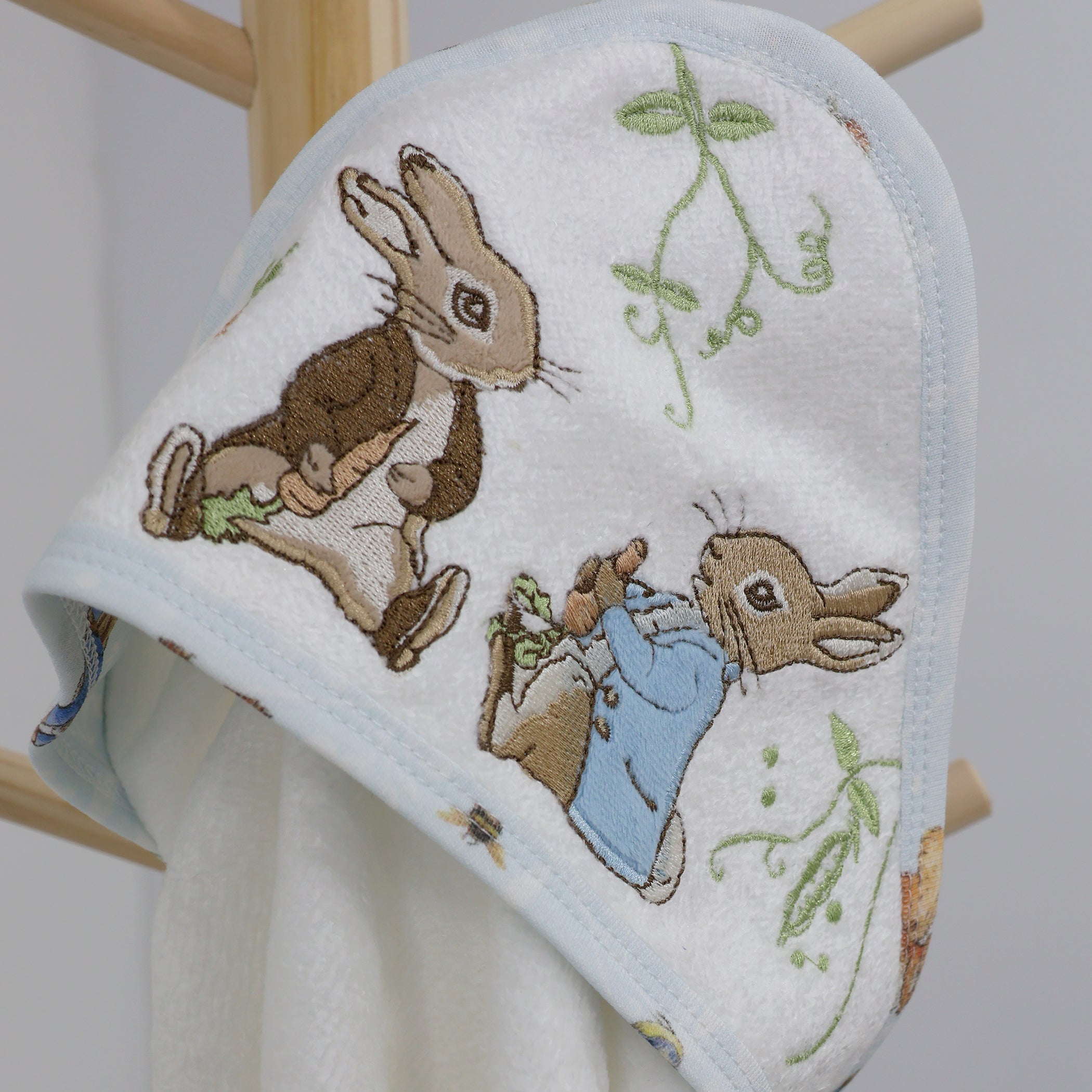 Peter Rabbit & Benjamin Bunny Hooded Towel