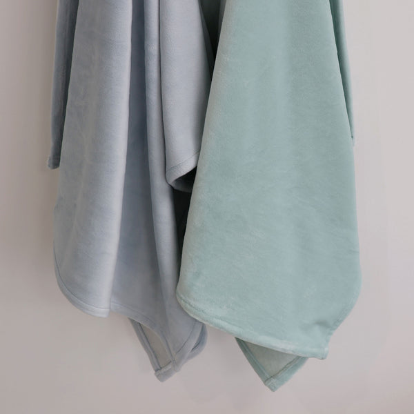 Nordic 2PK Stretchy Velour Cuddle Blankets - Sky/Mint