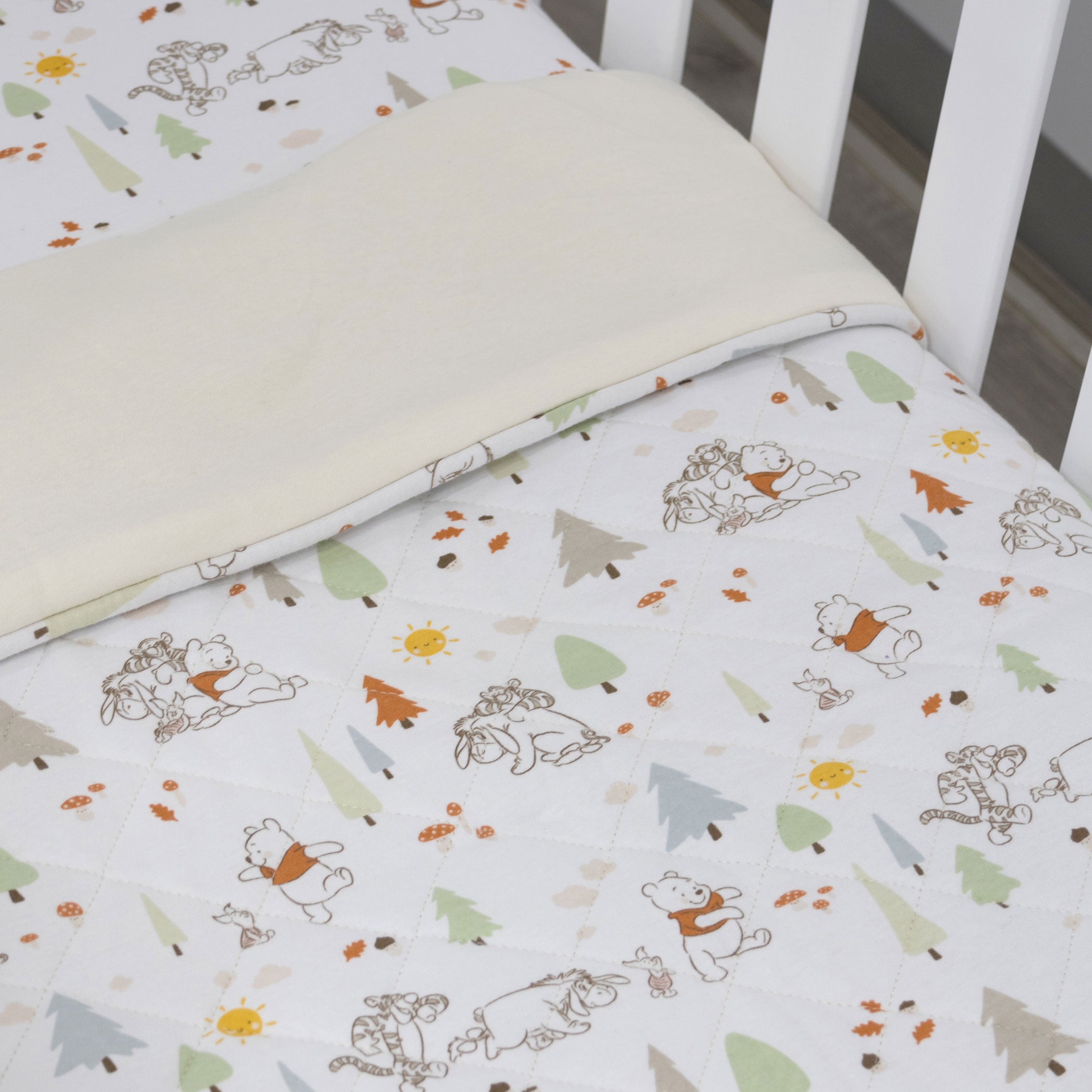 Disney Winnie the Pooh Reversible Cot Quilt